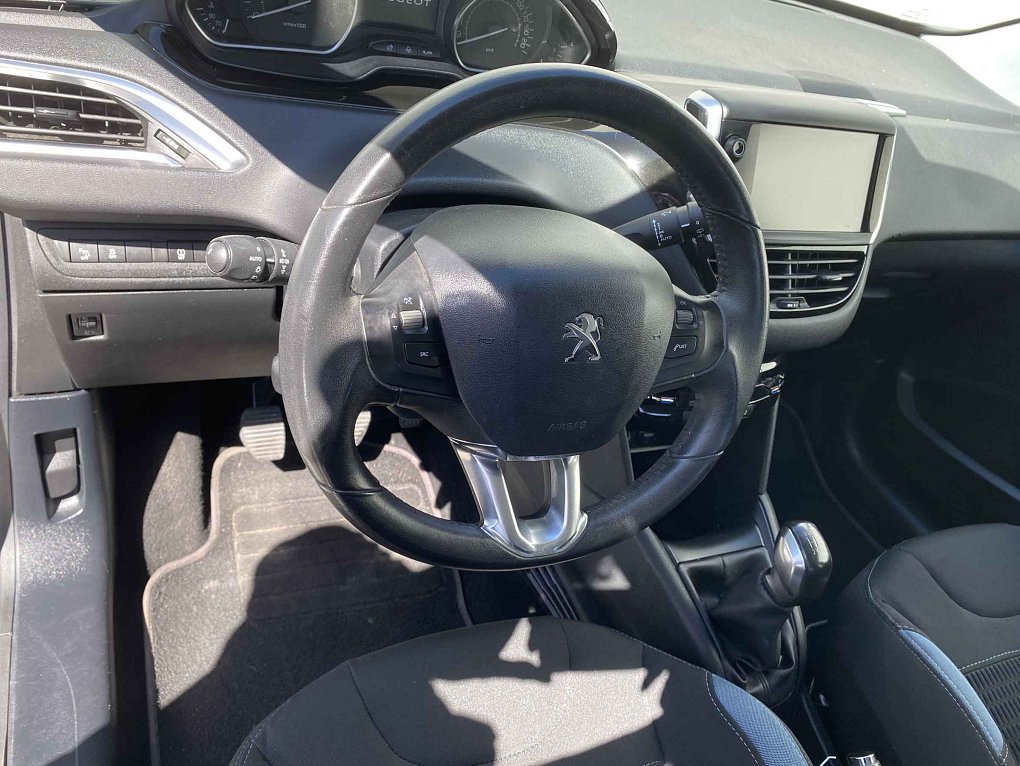Peugeot 208 1.2 PT Allure