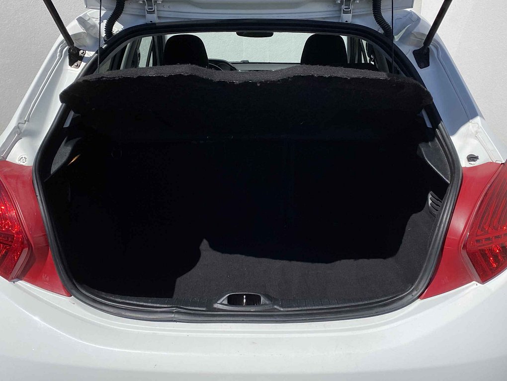 Peugeot 208 1.2 PT Allure
