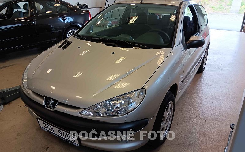 Peugeot 206 1.4i 