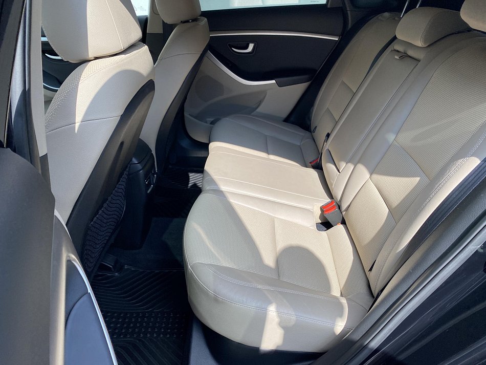 Hyundai I30 1.6 CRDi 