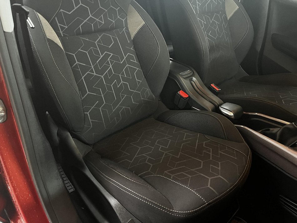 Peugeot 2008 1.2 