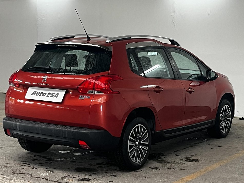 Peugeot 2008 1.2 