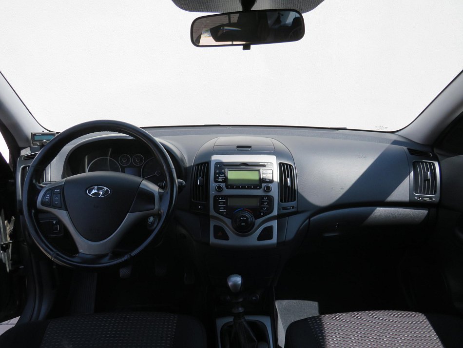 Hyundai I30 1.6i 