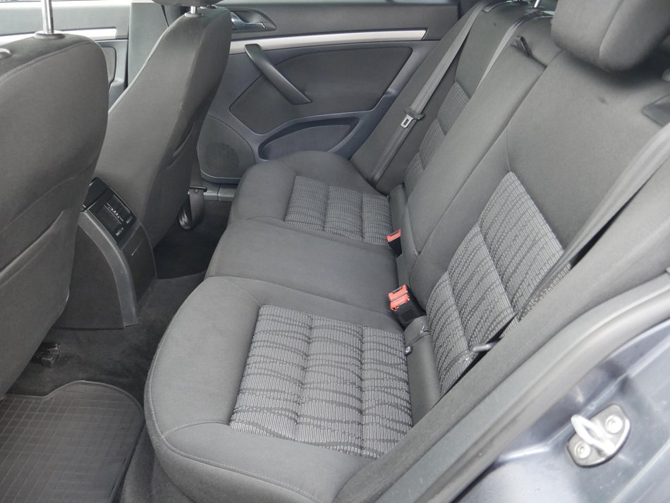 Škoda Octavia II 1.4 TSi Elegance