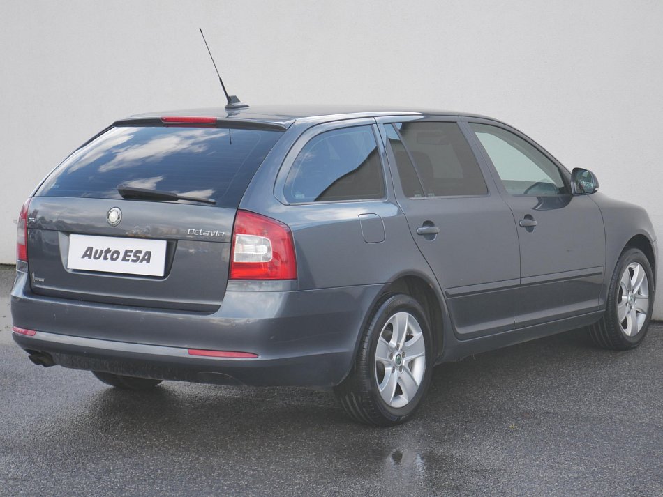 Škoda Octavia II 1.4 TSi Elegance