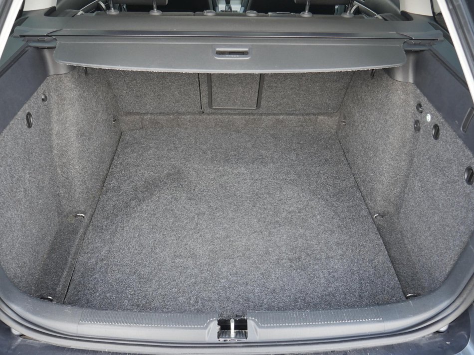 Škoda Octavia II 1.4 TSi Elegance