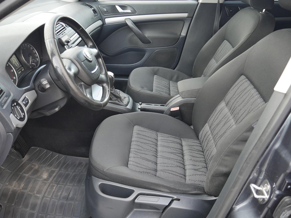 Škoda Octavia II 1.4 TSi Elegance