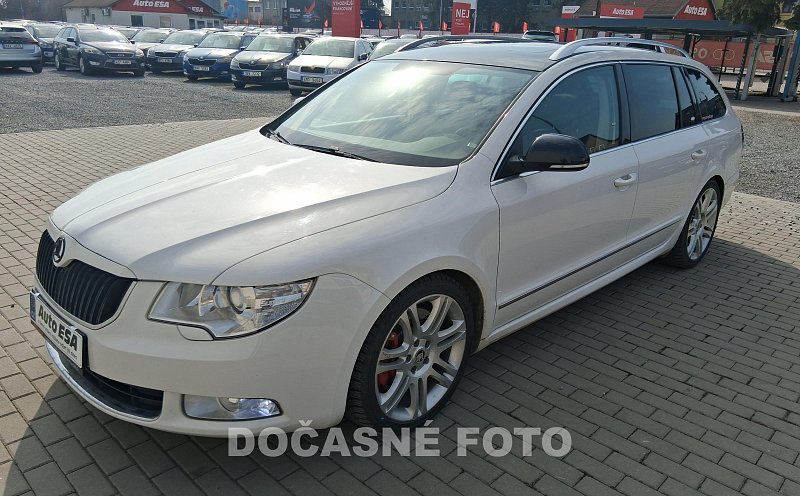 Škoda Superb II 3.6 V6  4x4