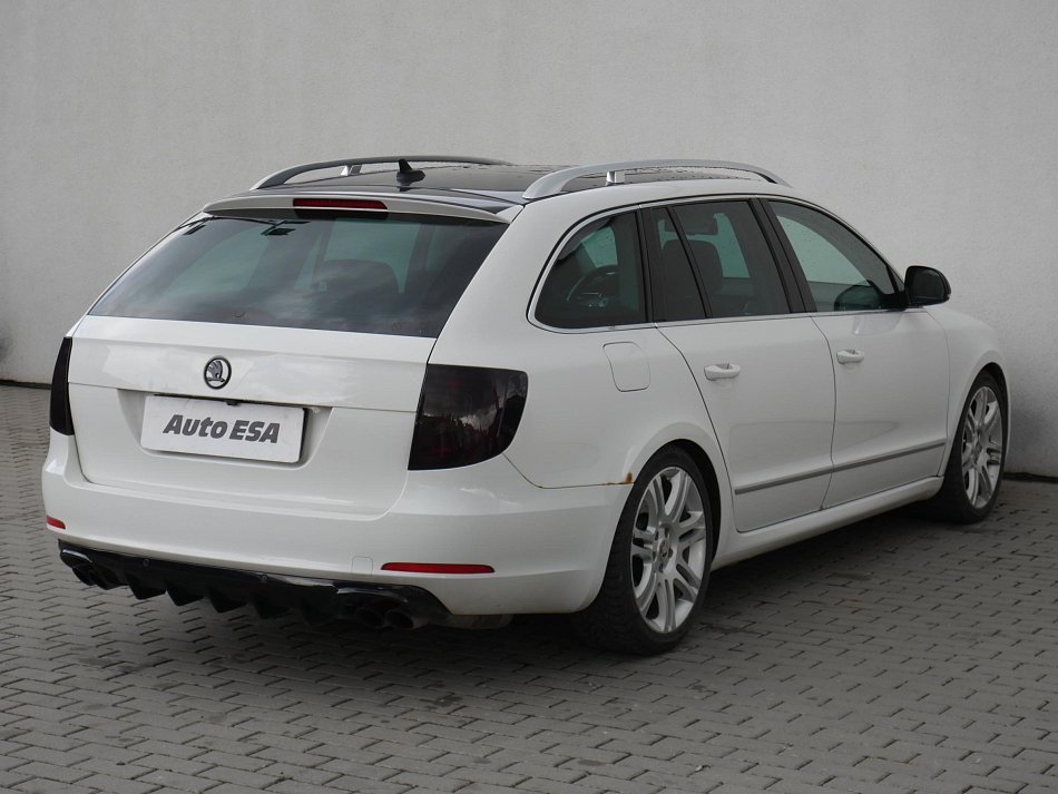 Škoda Superb II 3.6 V6 Elegance 4x4