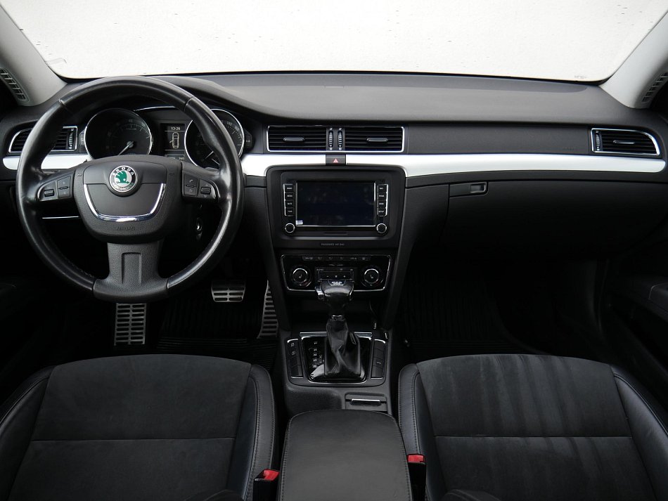 Škoda Superb II 3.6 V6 Elegance 4x4