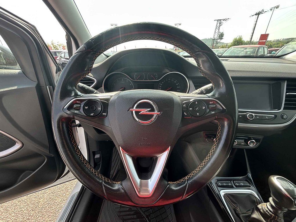 Opel Crossland X 1.2 PT 