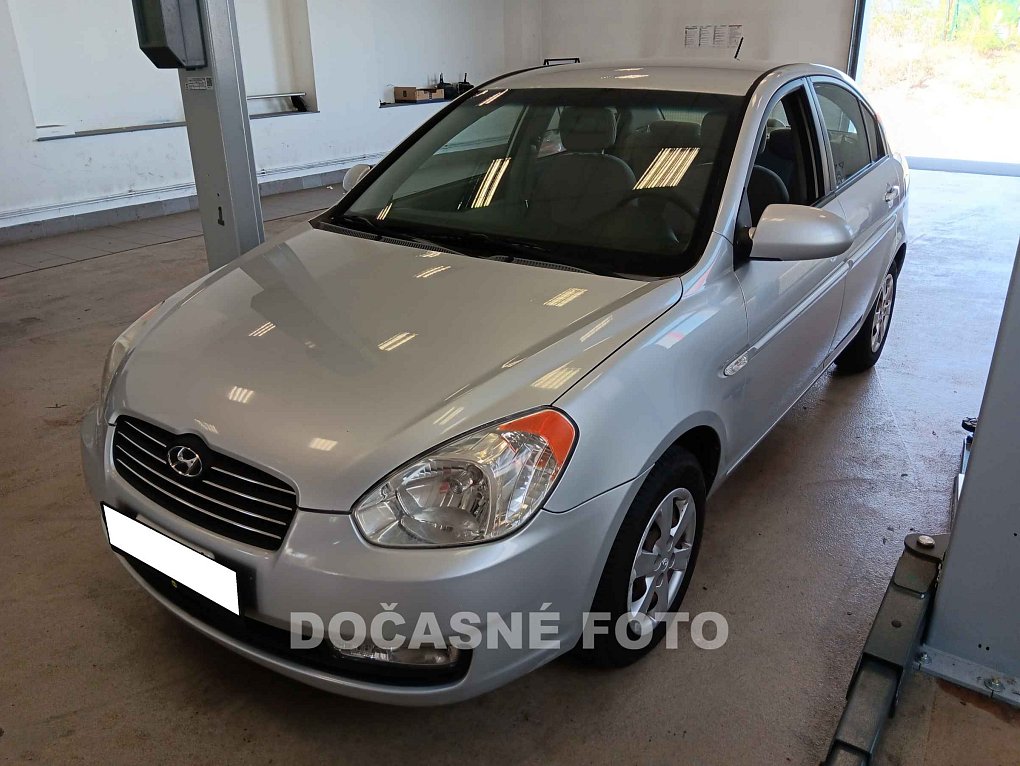 Hyundai Accent 1.4i 