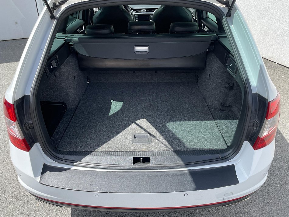 Škoda Octavia III 2.0 TSi RS Challange