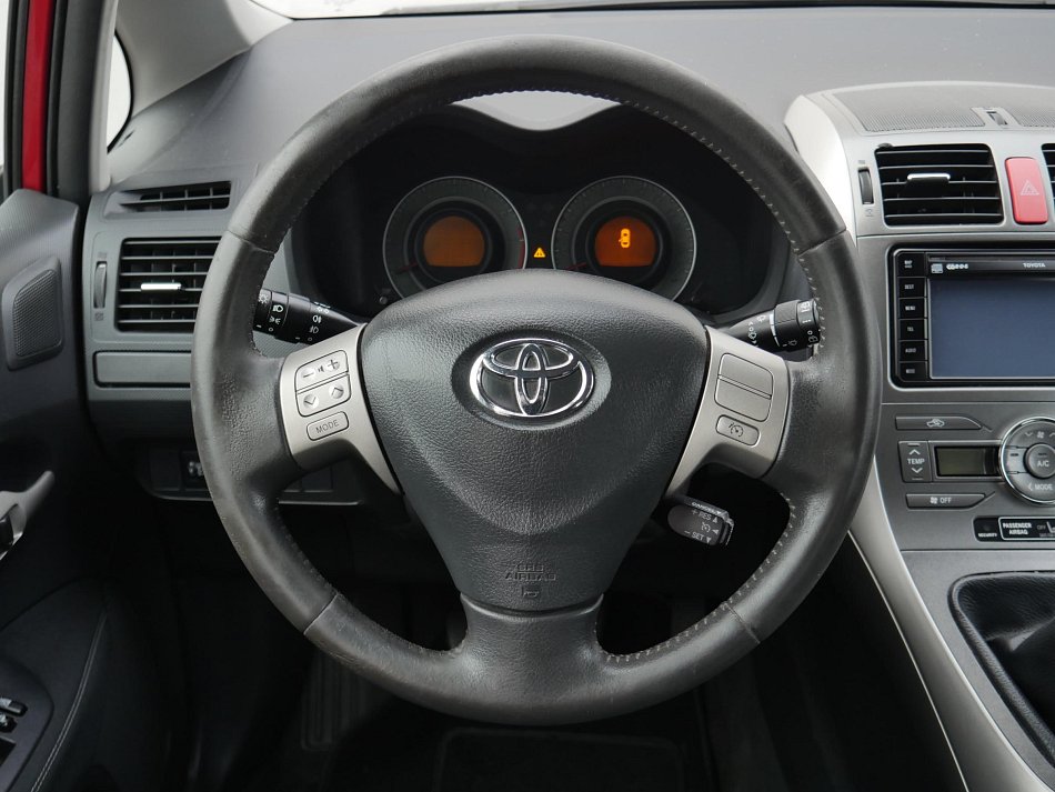 Toyota Auris 1.6 i 