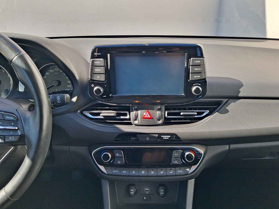 Hyundai I30 1.5 T-GDi Smart 48V MHEV