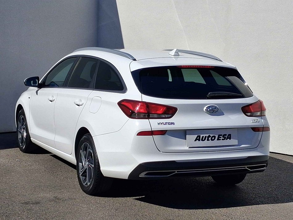 Hyundai I30 1.5 T-GDi Smart 48V MHEV