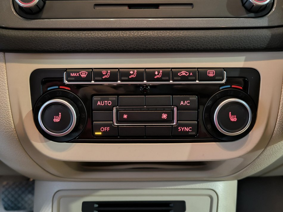 Volkswagen Tiguan 2.0TSi  4x4