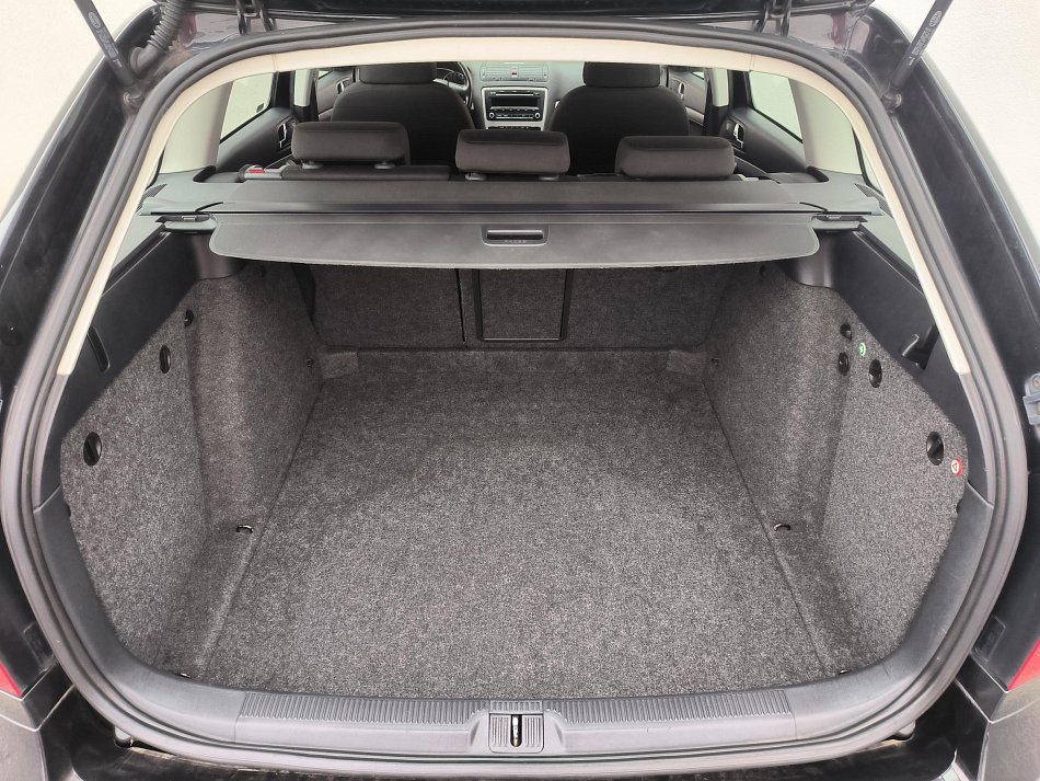 Škoda Octavia II 1.6 TDi Elegance FC