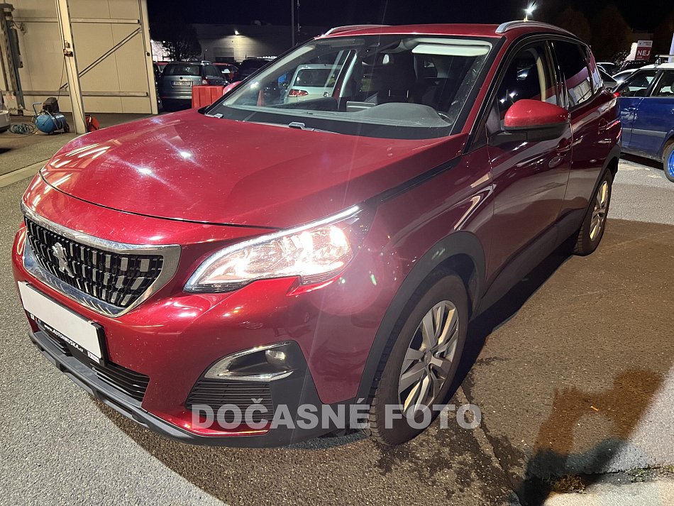 Peugeot 3008 1.2i 
