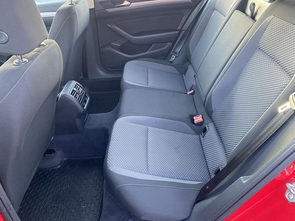 Volkswagen Passat 1.6TDi 