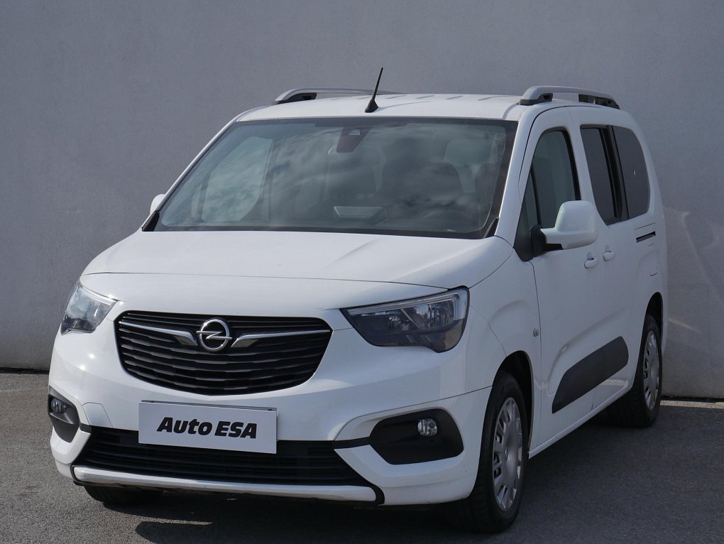 Opel Combo 1.5CDTi  MAXi XL 7míst