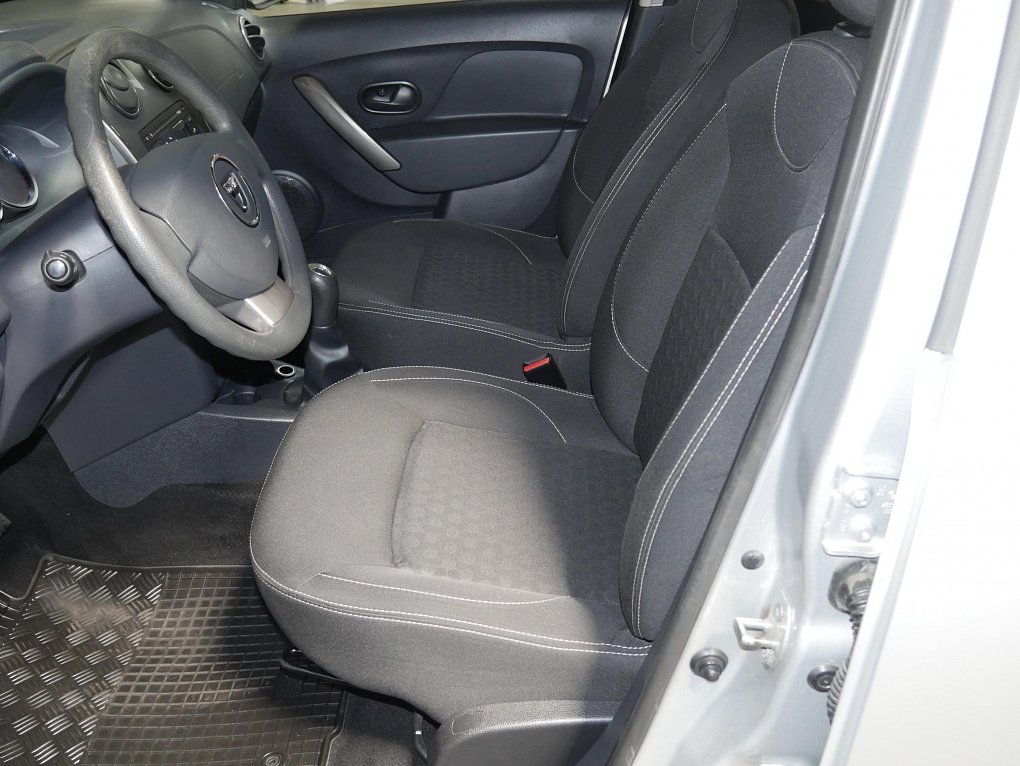 Dacia Sandero 1.2i 