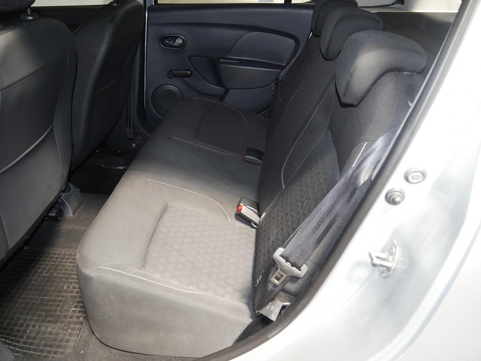 Dacia Sandero 1.2i 