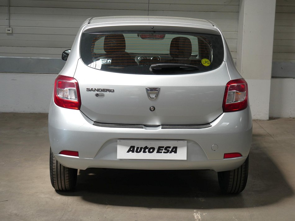 Dacia Sandero 1.2i 