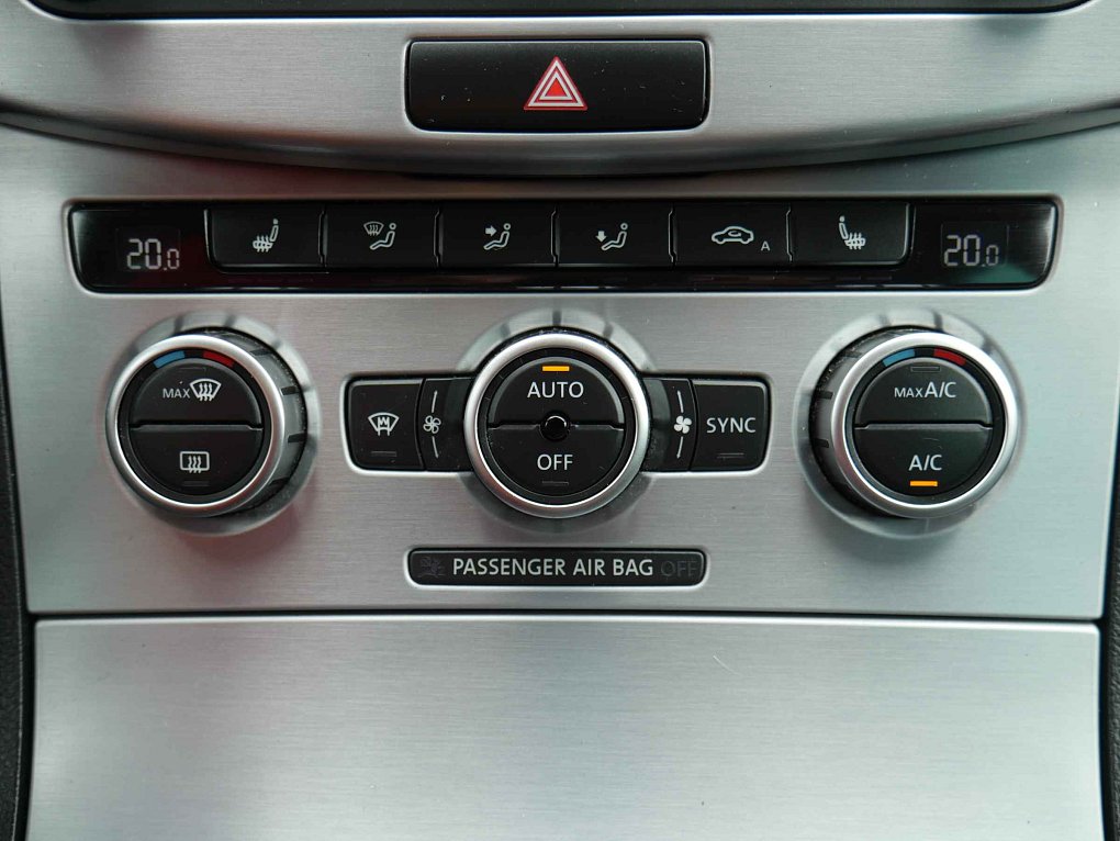 Volkswagen Passat CC 2.0TDI 