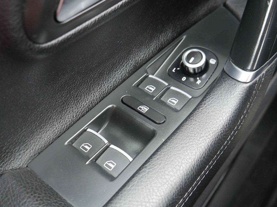 Volkswagen Passat CC 2.0TDI 