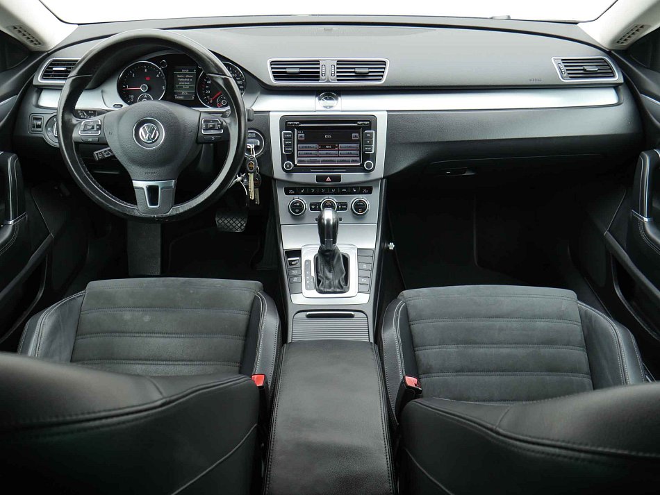 Volkswagen Passat CC 2.0TDI 
