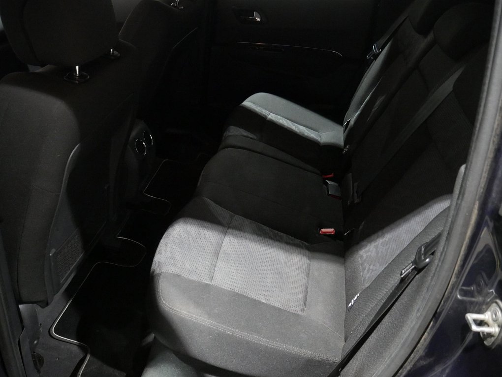 Peugeot 3008 1.6 HDi 