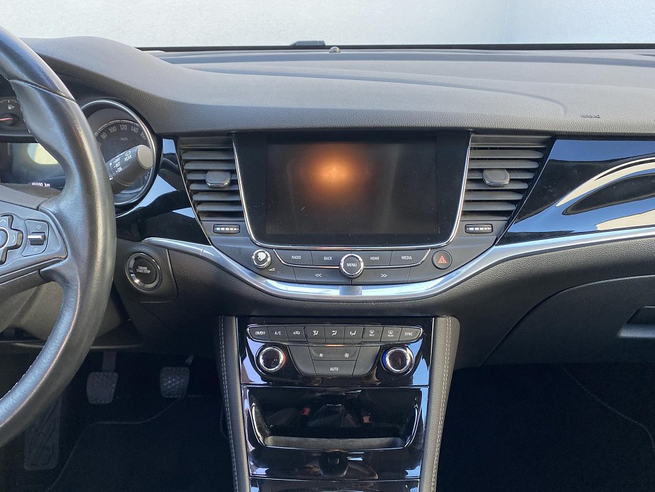 Opel Astra 1.0T Edition