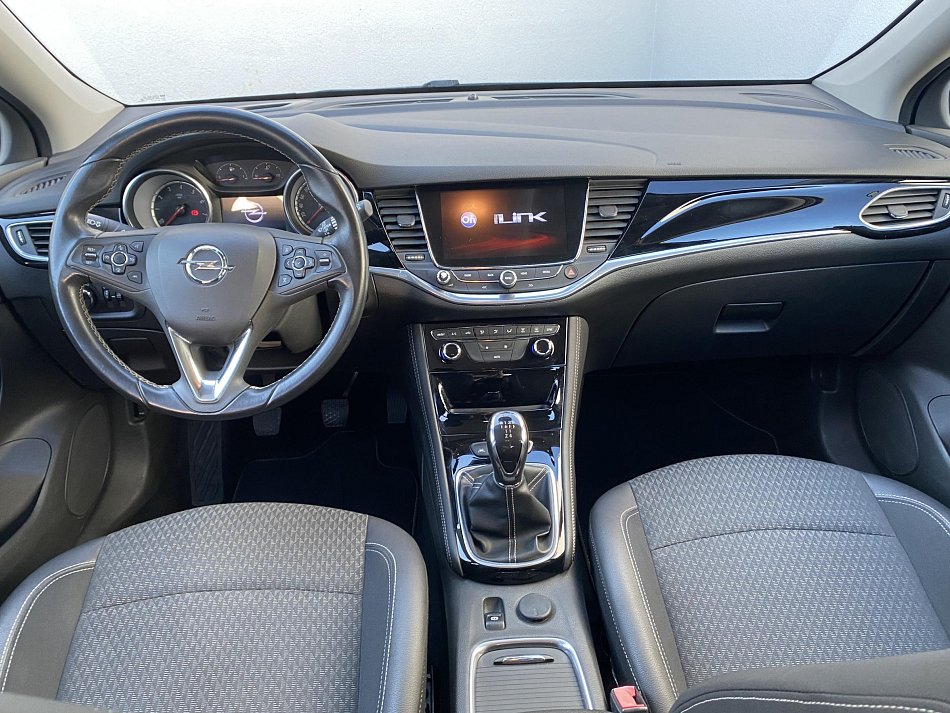 Opel Astra 1.0T Edition