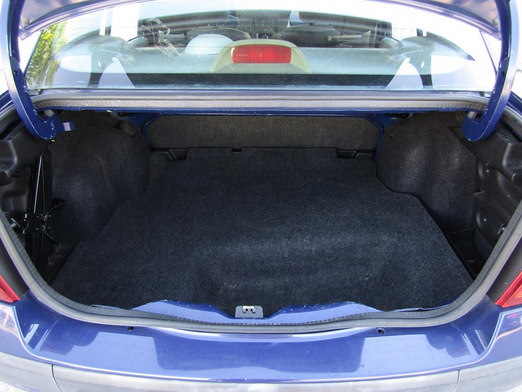 Renault Thalia 1.4 i 