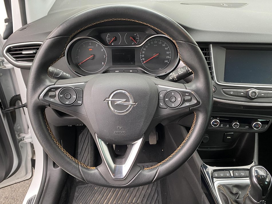 Opel Crossland X 1.2 PT Innovation