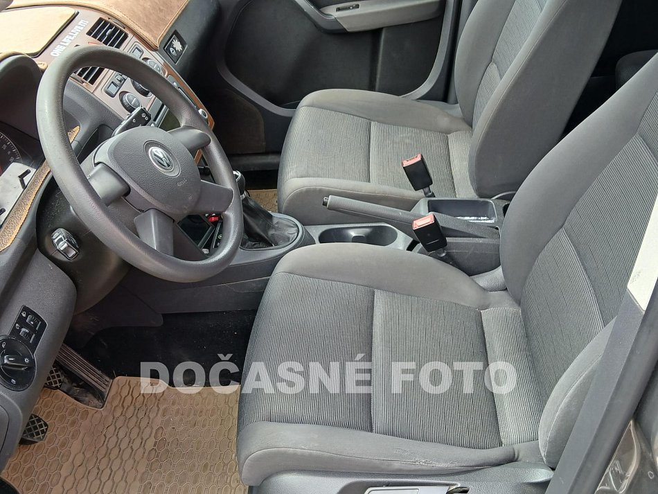 Volkswagen Touran 1.6i 