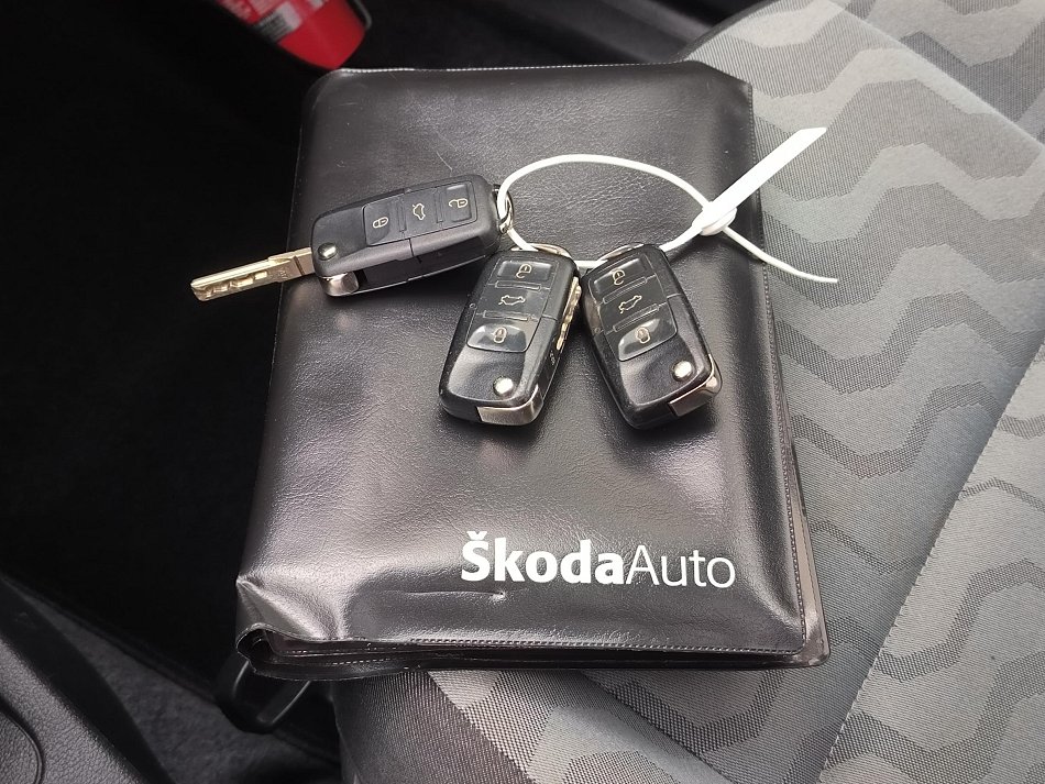 Škoda Fabia II 1.4 16V Ambiente