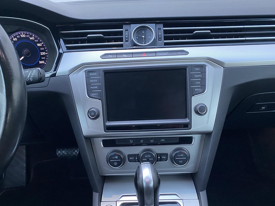 Volkswagen Passat 2.0 TDi Comfortline