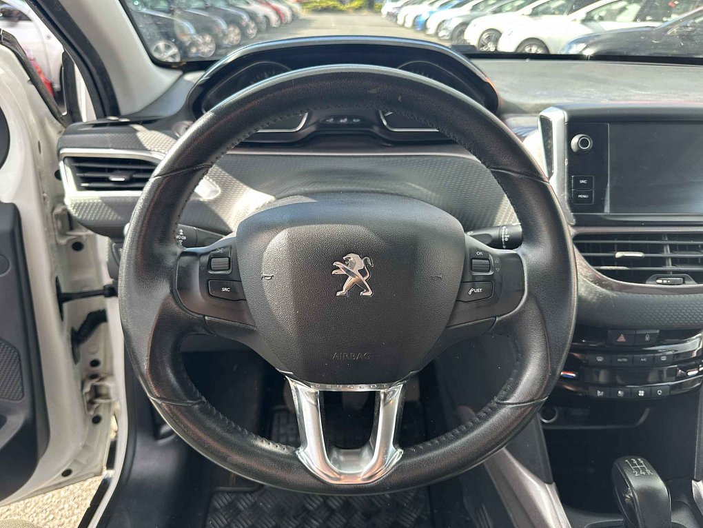 Peugeot 2008 1.2 Business