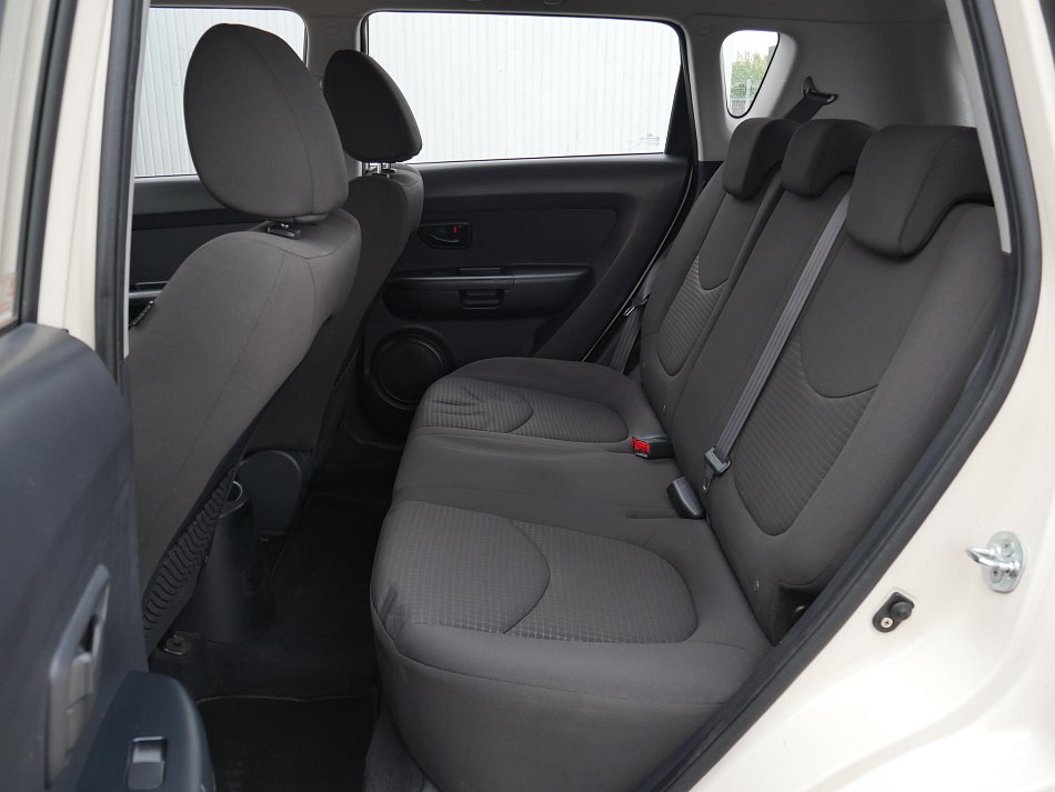 Kia Soul 1.6i 