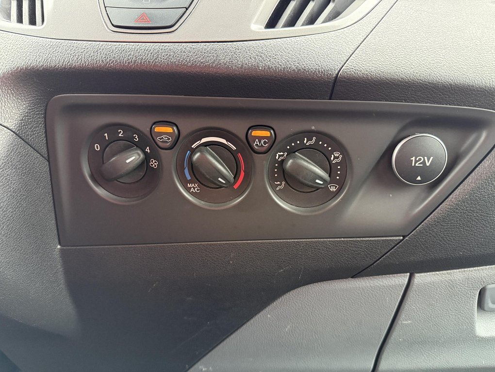 Ford Transit Custom 2.0TDCi Trend L1H2 6míst