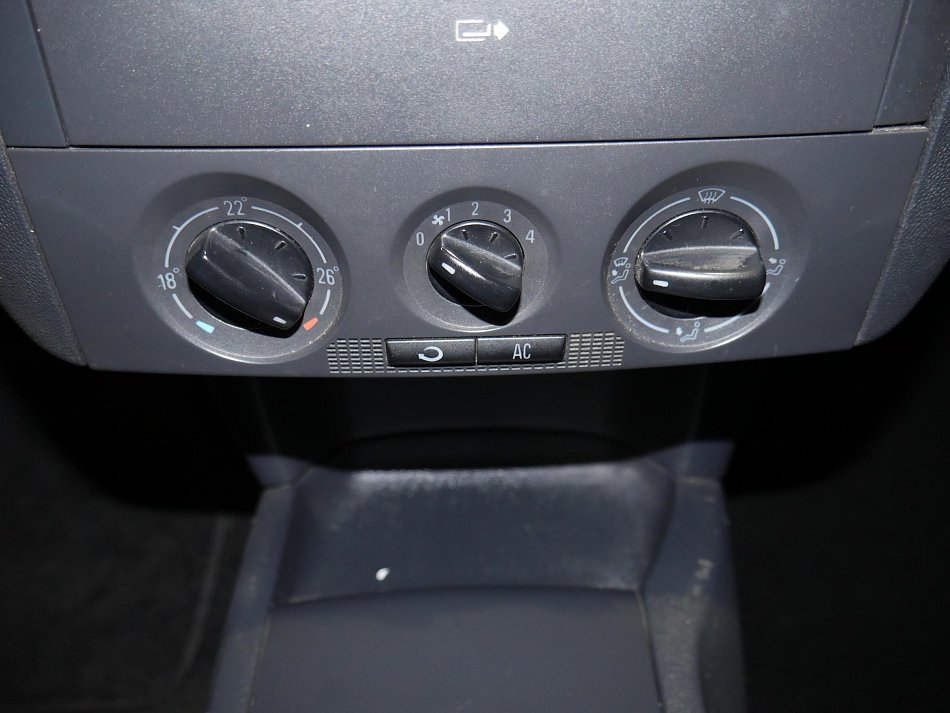 Škoda Fabia I 1.4i 16V 