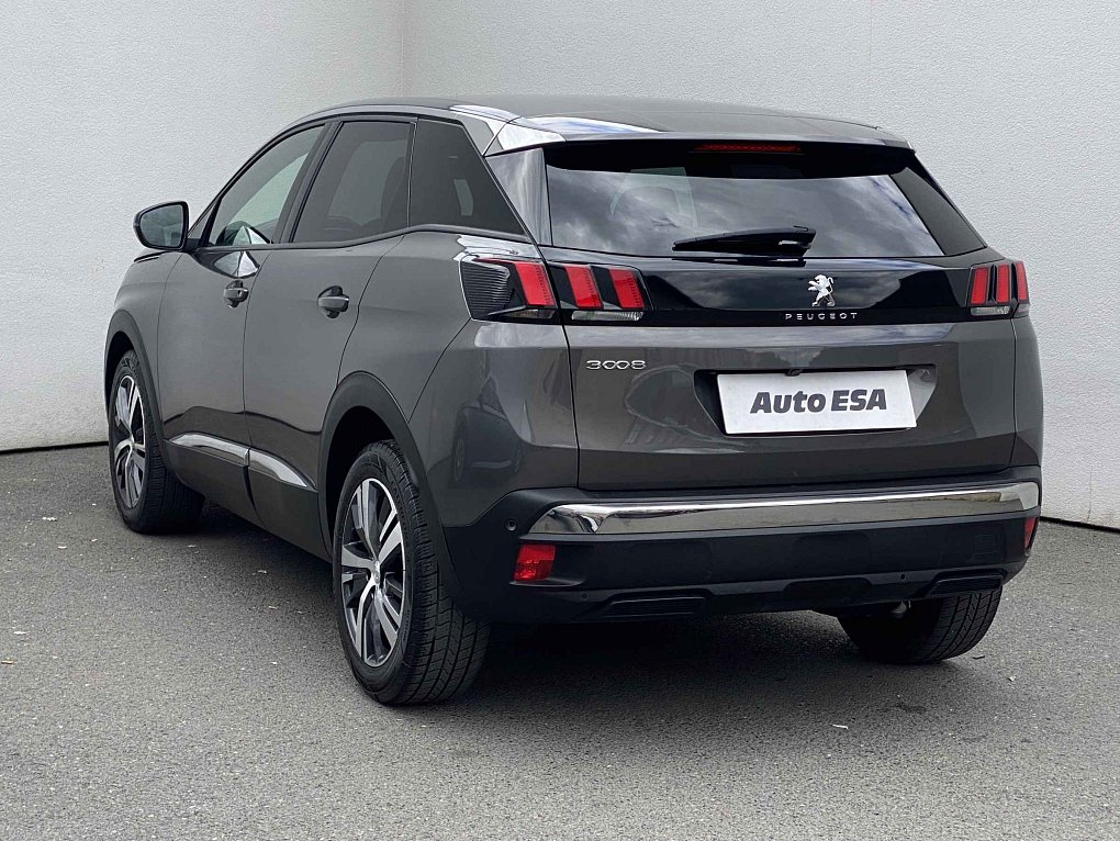 Peugeot 3008 1.2 PT Allure