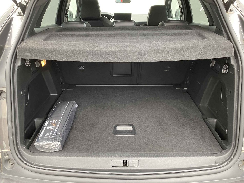 Peugeot 3008 1.2 PT Allure