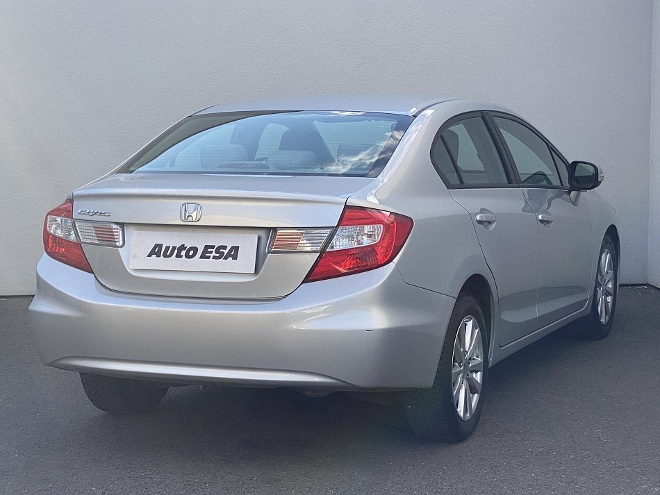 Honda Civic 1.8i-VTEC 