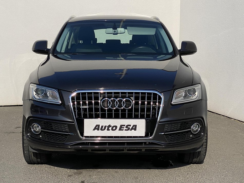 Audi Q5 2.0 TDi S-line Quattro