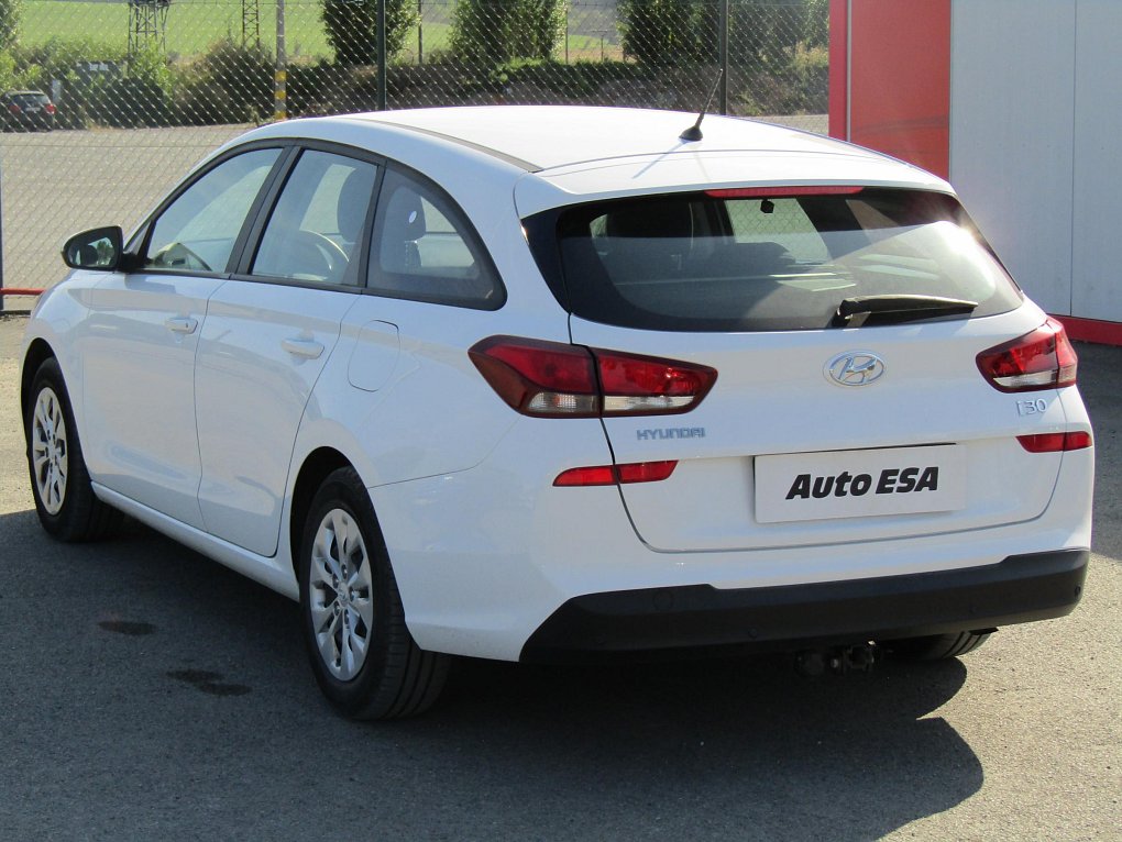 Hyundai I30 1.6 CRDi Trikolor