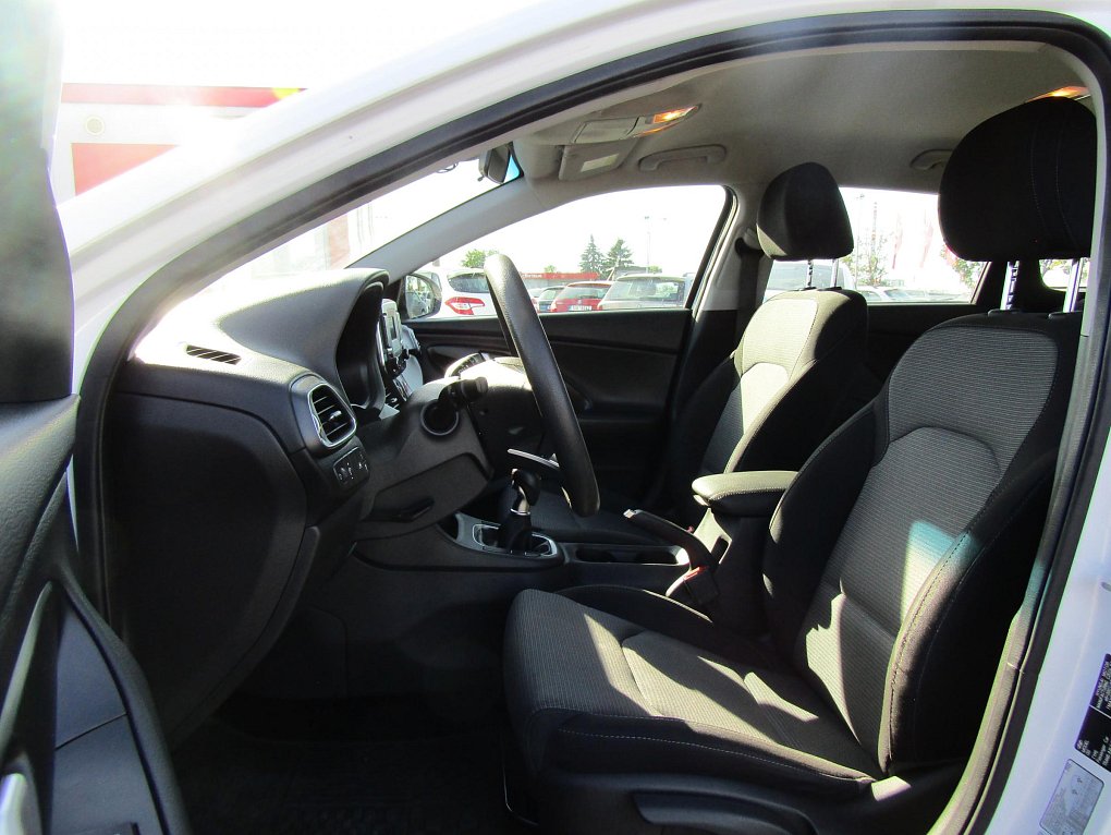 Hyundai I30 1.6 CRDi Trikolor
