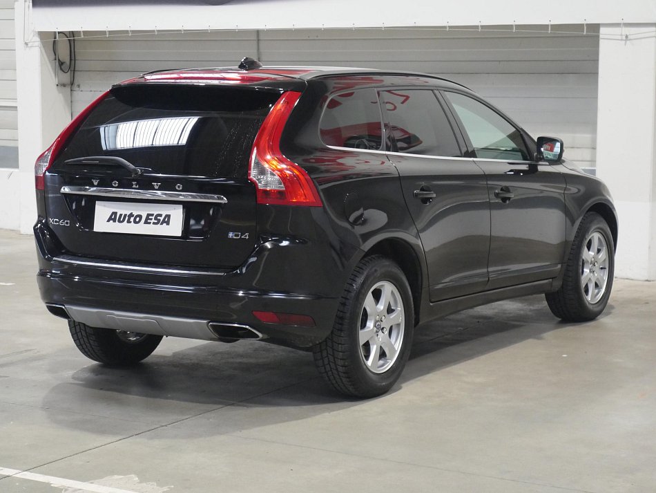 Volvo XC60 2.0D4 